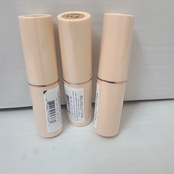 Pack of 3 Makeup Revolution Beauty Fast Base Stick Foundation F11 Sealed - Picture 3 of 4